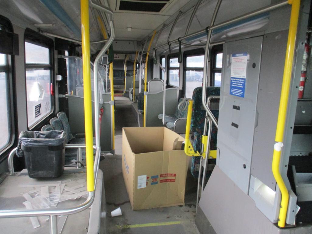 2010 New Flyer DE60LFA Transit Bus