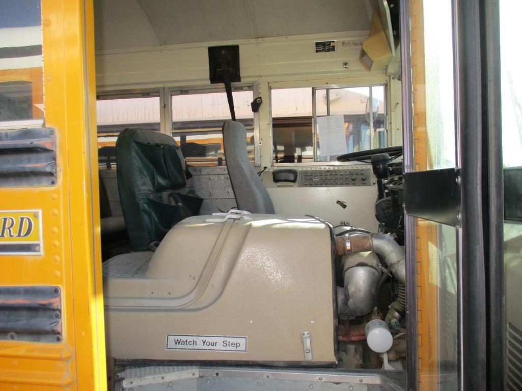 1993 Blue Bird 84 Pass. Bus