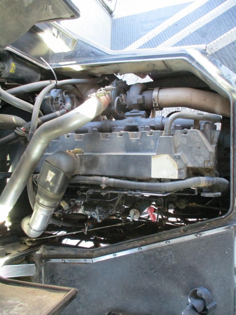 1997 American 84 Pass. Bus