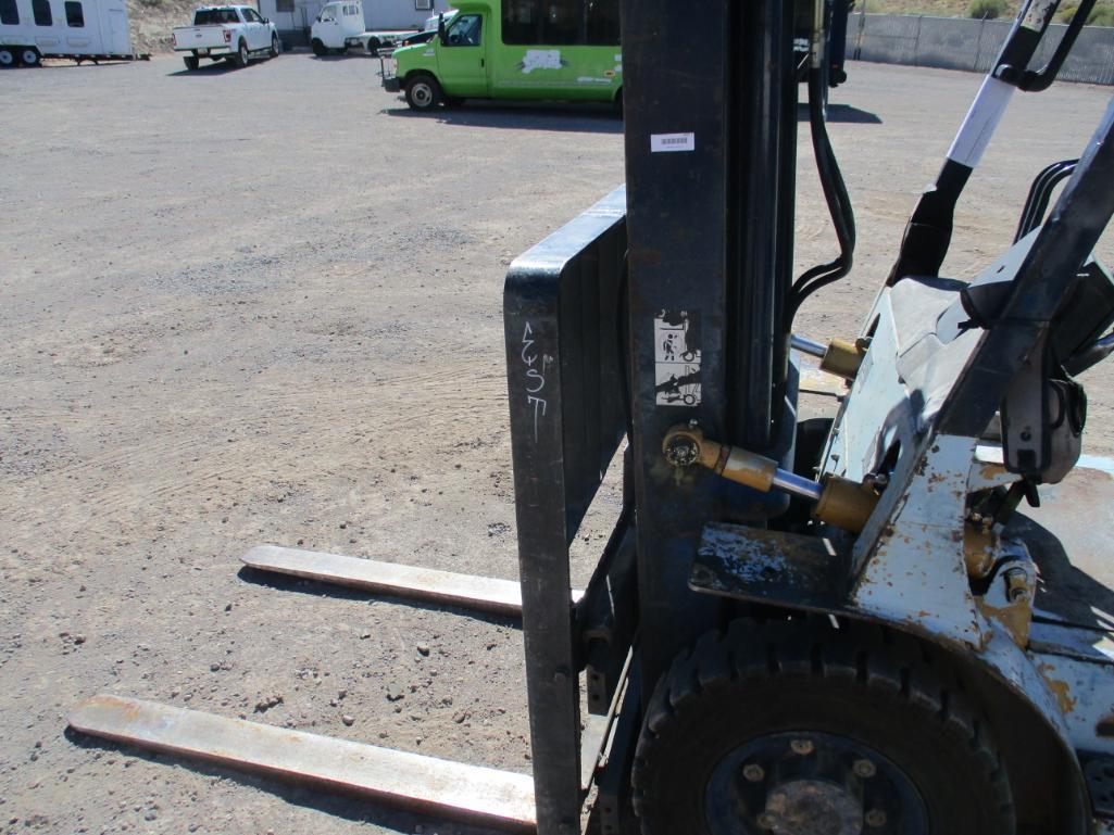 Cat GP25 Forklift