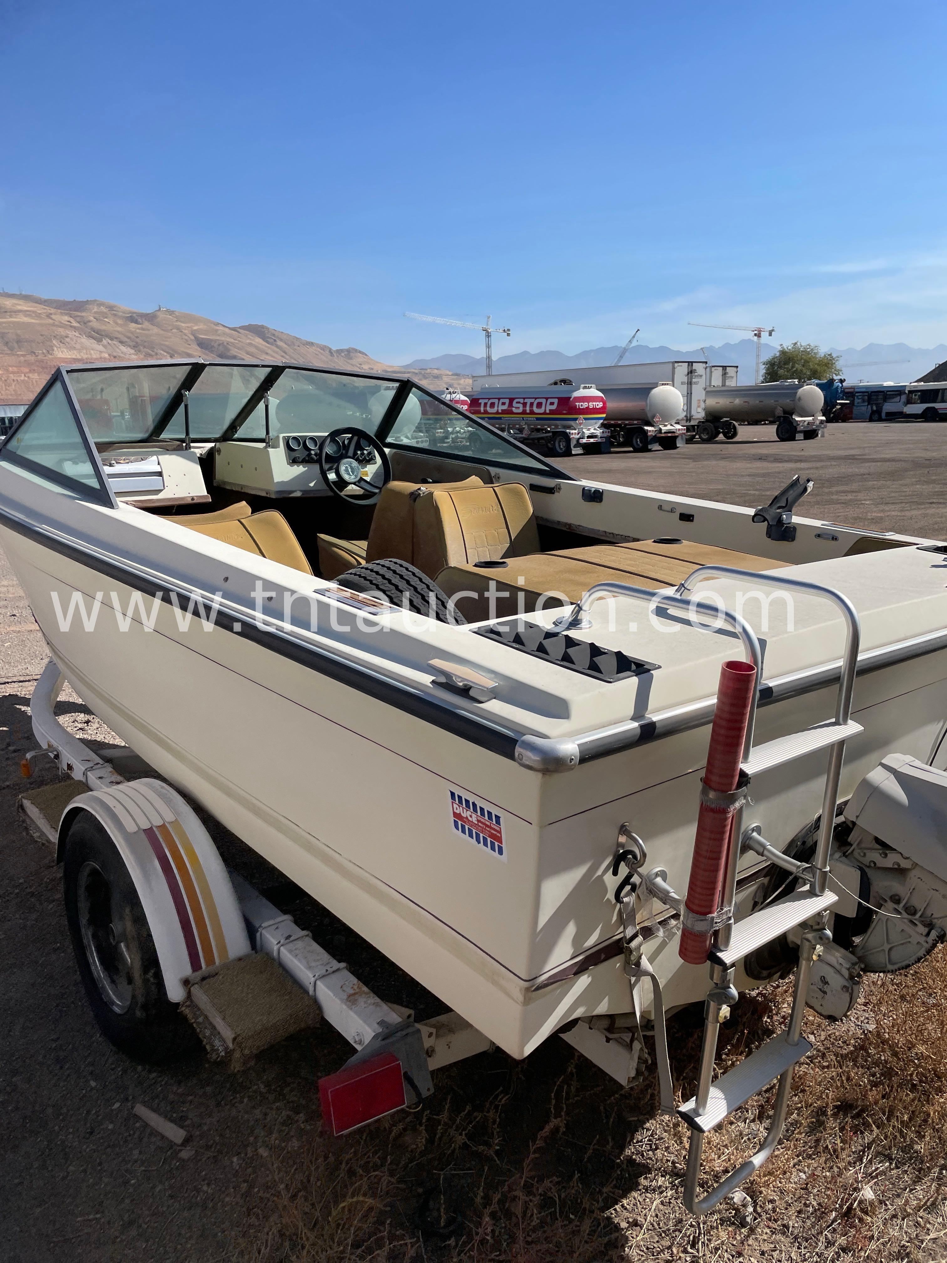 1981 Seaswirl Boat
