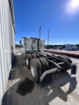 2000 Freightliner Tractor