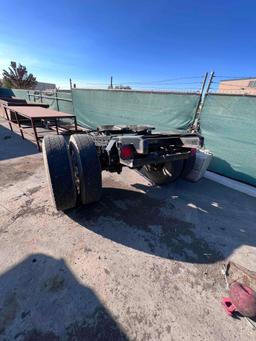 TRAILER DOLLY