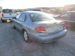 2005 Ford Taurus