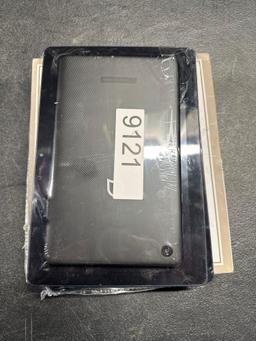 1 ALCATEL TABLET, 1 LENOVO TABLET, 1 ONN TABLET, 1 WESTGATE RESORT TABLET