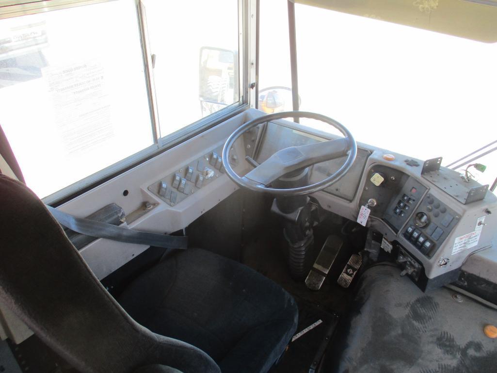 2000 American Trans. GA39530 Bus