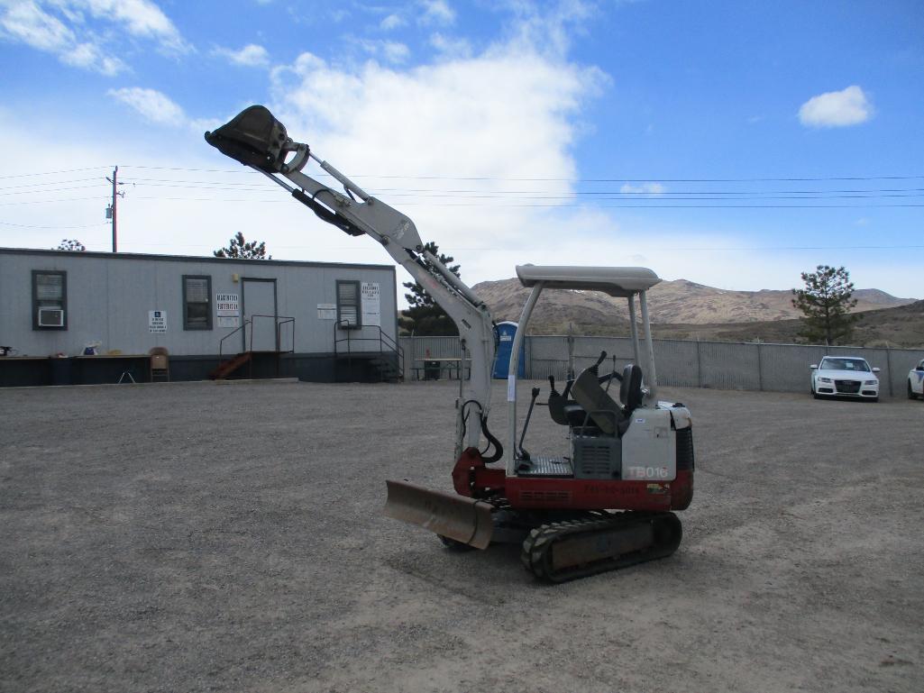 Takeuchi TB016 Mini Excavator
