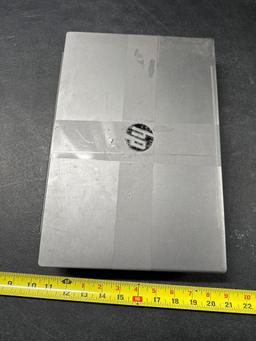 3 HP LAPTOPS