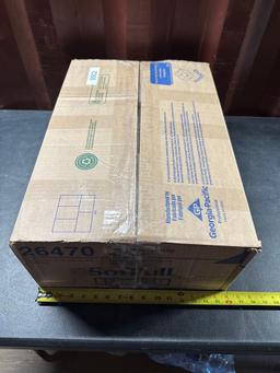 1 BOX OF SUNGLASSES