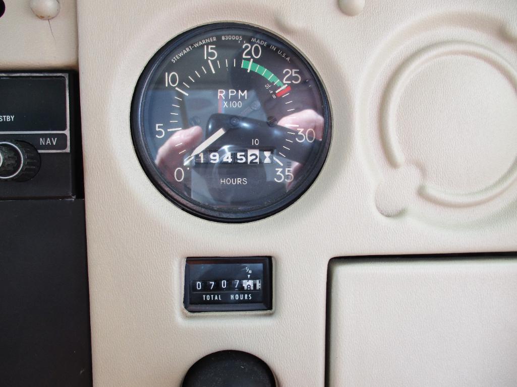 At auction is a 1978 Cessna 152 II, Registration No. N68302, Engine Lycoming Series (4 Cycle), 115