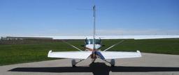 At auction is a 1978 Cessna 152 II, Registration No. N68302, Engine Lycoming Series (4 Cycle), 115