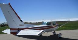 At auction is a 1978 Cessna 152 II, Registration No. N68302, Engine Lycoming Series (4 Cycle), 115