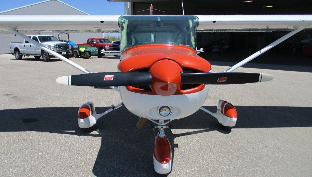At auction is a 1978 Cessna 152 II, Registration No. N68302, Engine Lycoming Series (4 Cycle), 115