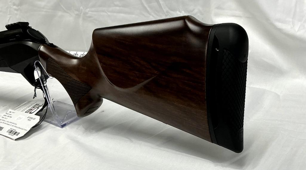 Benelli Lupo 308 Win., 22" Barrel, Walnut Stock and Forend, New, SN-AR031638S
