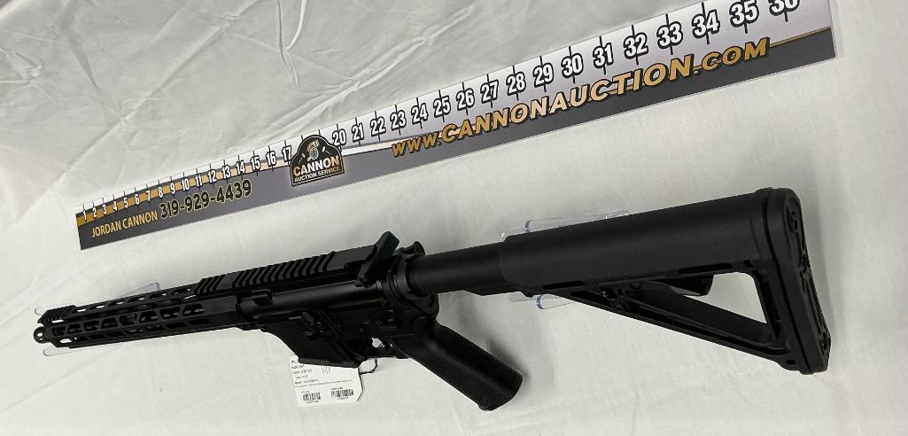 DiamondBack DB15 .223/5.56 Rifle, 16" Black Melonite Barrel, 4150 Chrome, New, SN-DB2668329
