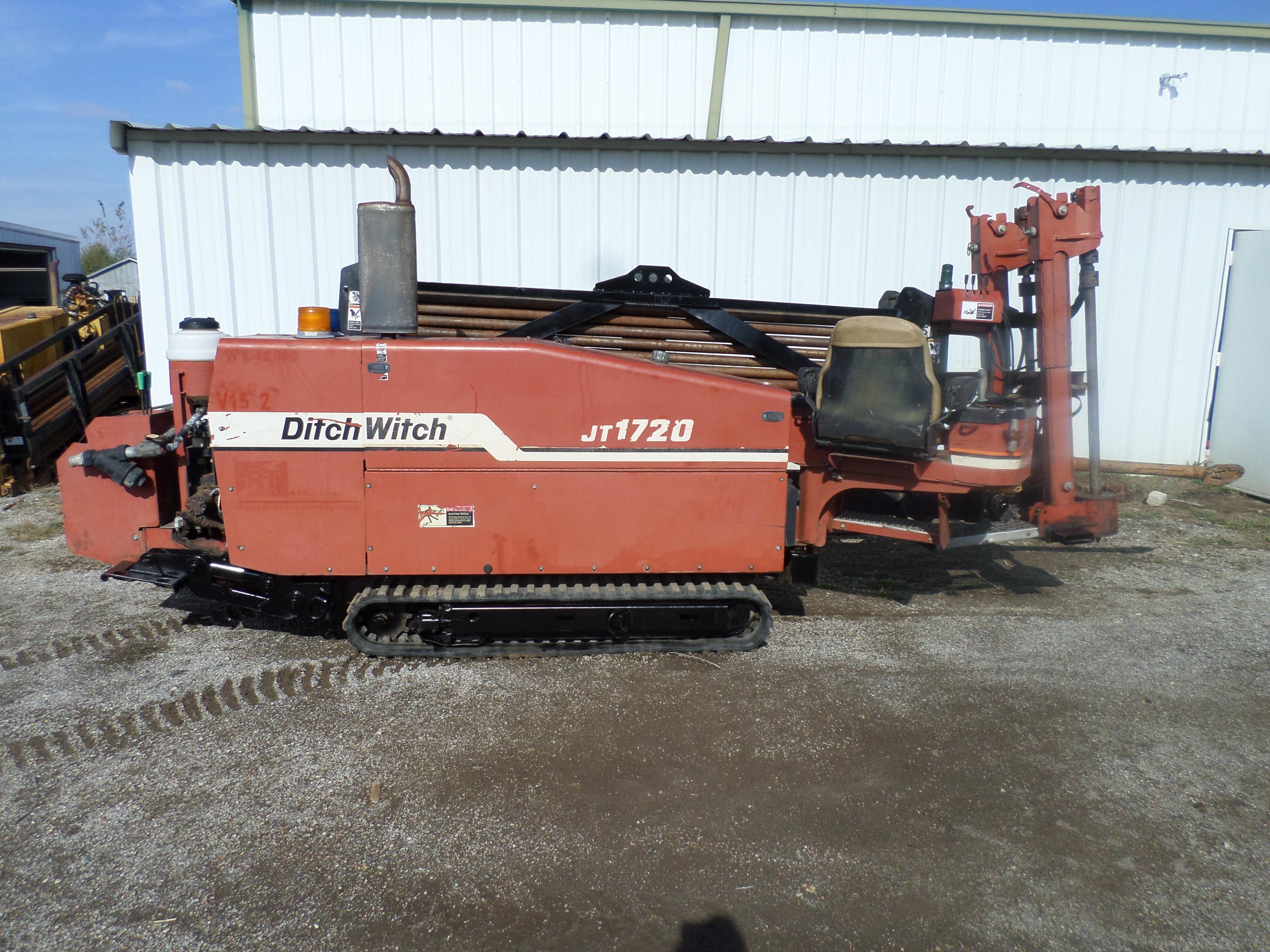 01 Ditch Witch 1720