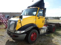 12 International 8600 Cab & Chassis