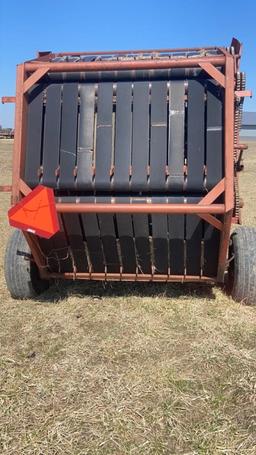 New Idea Round Baler