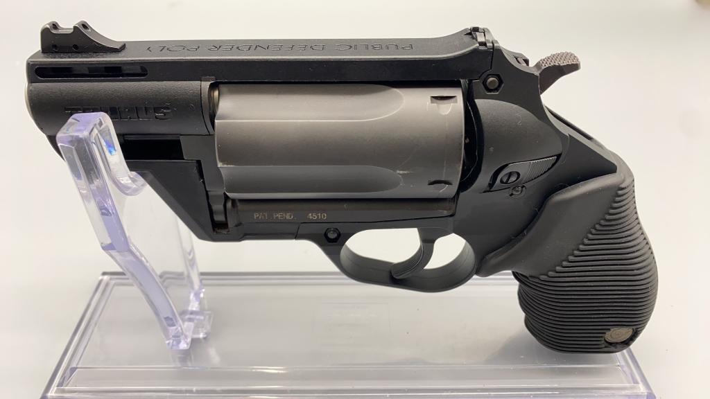 Taurus, Judge, 45/410cal, Revolver w/ Soft Case