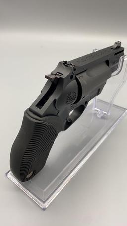 Taurus, Judge, 45/410cal, Revolver w/ Soft Case
