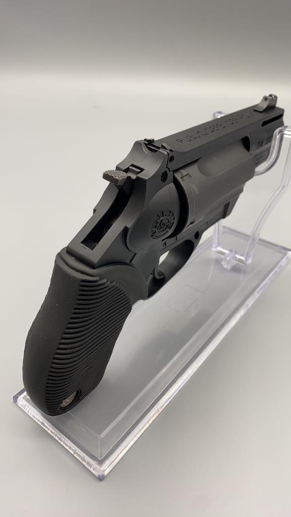 Taurus, Judge, 45/410cal, Revolver w/ Soft Case