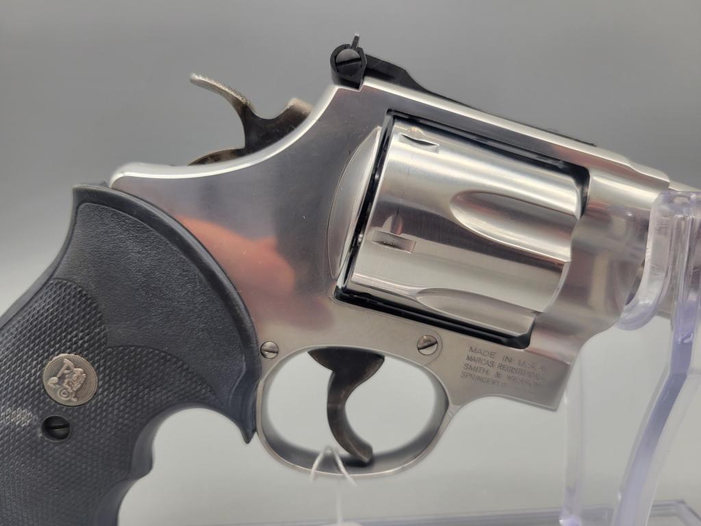 Smith & Wesson 629-6 .44mag