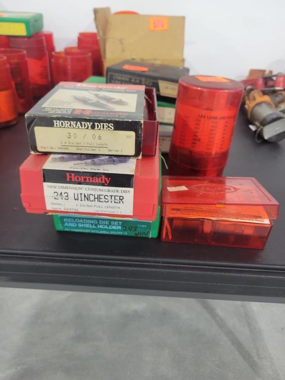 Lee, RCBS & Hornady Reloading Dies Set of reloading dies, come in .243, 30-.06 and .32 win.