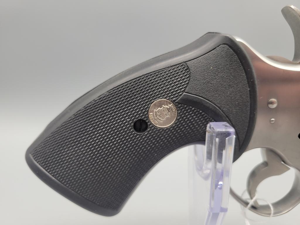 Colt Python Silver Snake Edition