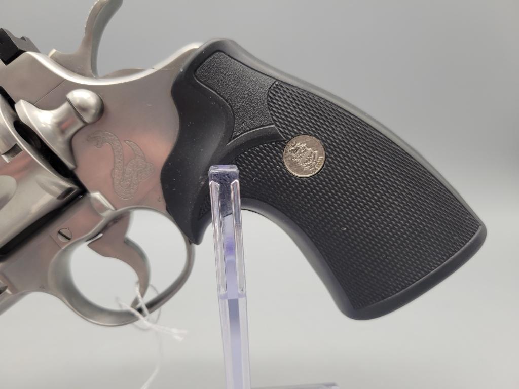 Colt Python Silver Snake Edition