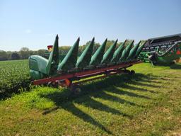 John Deere 608C Corn Head