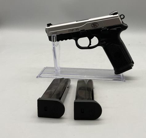 FHN, FNP-45, 45cal, Pistol, 2 Extra Mags and
