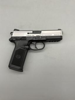 FHN, FNP-45, 45cal, Pistol, 2 Extra Mags and