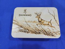 Browning Pocket Knife Double blade browning pocket knife, comes with storage case, good condition.