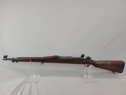Springfield M1903 Springfield manufactured M1903 rifle, chambered in 30-06, wooden stock and blued b