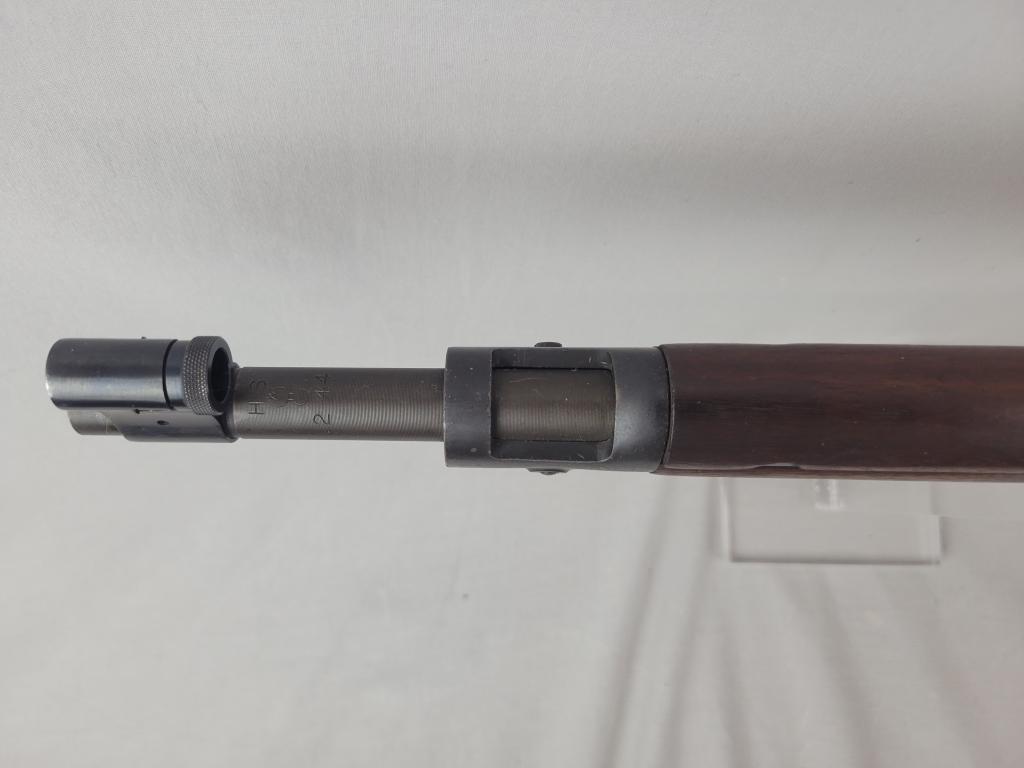 Springfield M1903 Springfield manufactured M1903 rifle, chambered in 30-06, wooden stock and blued b