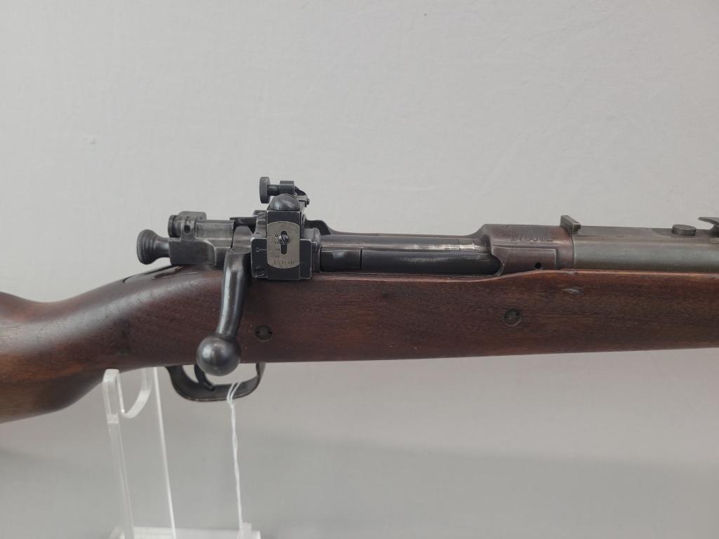 Springfield M1903 Springfield manufactured M1903 rifle, chambered in 30-06, wooden stock and blued b