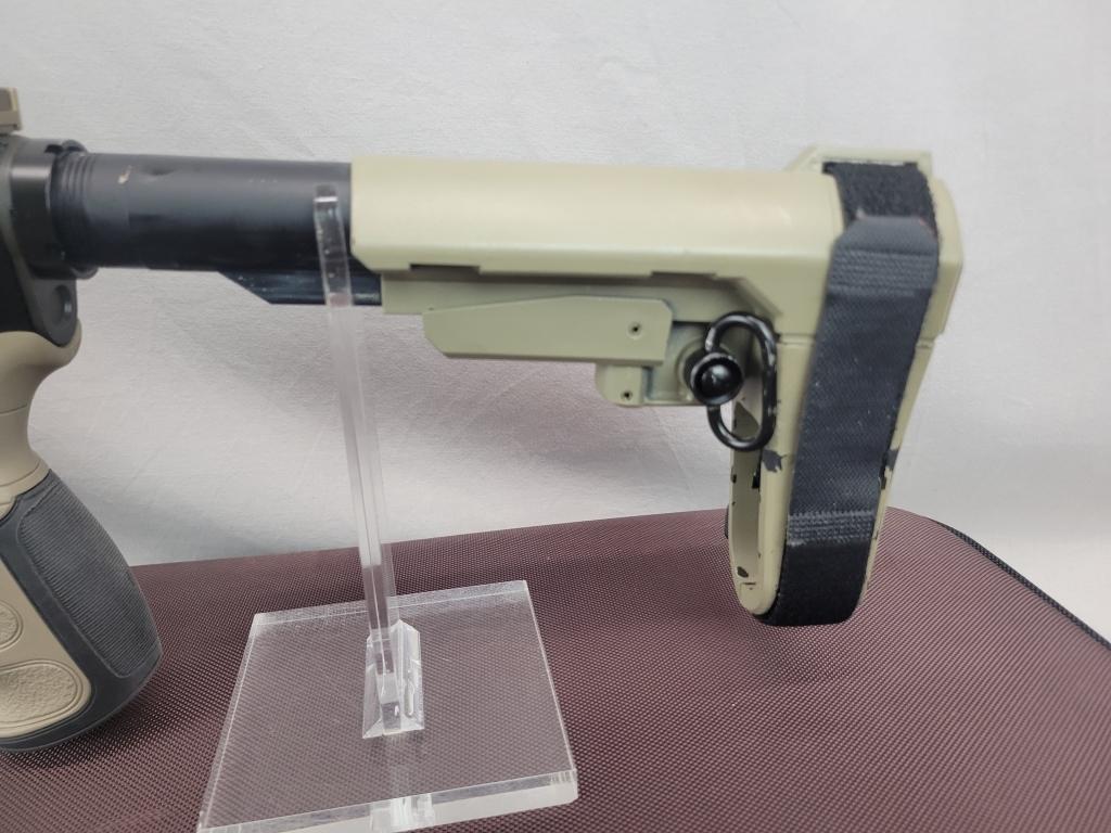 Ruger AR556 Rifle Ruger model AR556 rifle, chambered in 5.56, comes with very nice case, scope, and