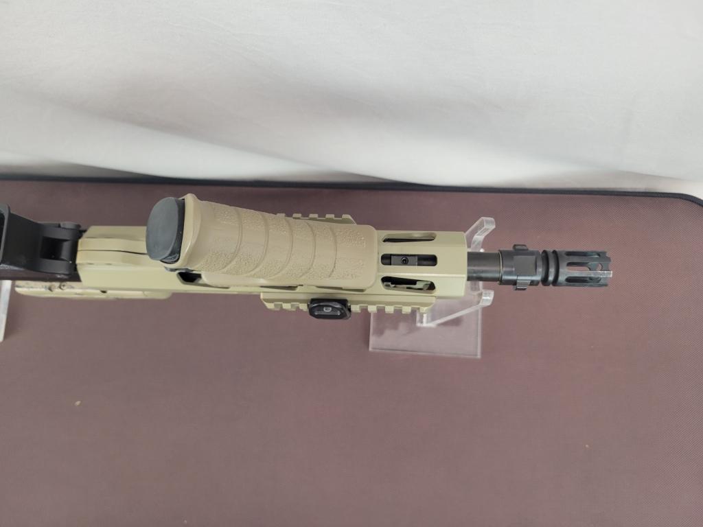 Ruger AR556 Rifle Ruger model AR556 rifle, chambered in 5.56, comes with very nice case, scope, and