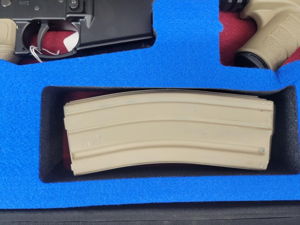 Ruger AR556 Rifle Ruger model AR556 rifle, chambered in 5.56, comes with very nice case, scope, and