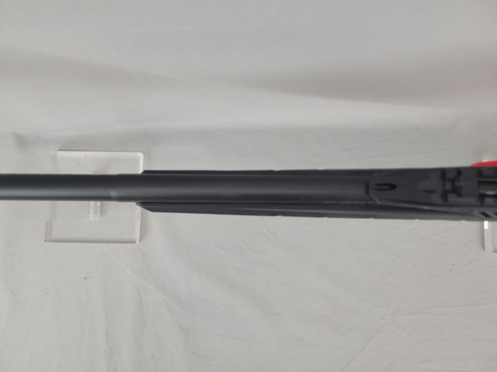 Derya TM22 Rifle Derya TM 22 rifle, .22 LR, poly stock, blued barrel, semi-auto, comes with one maga