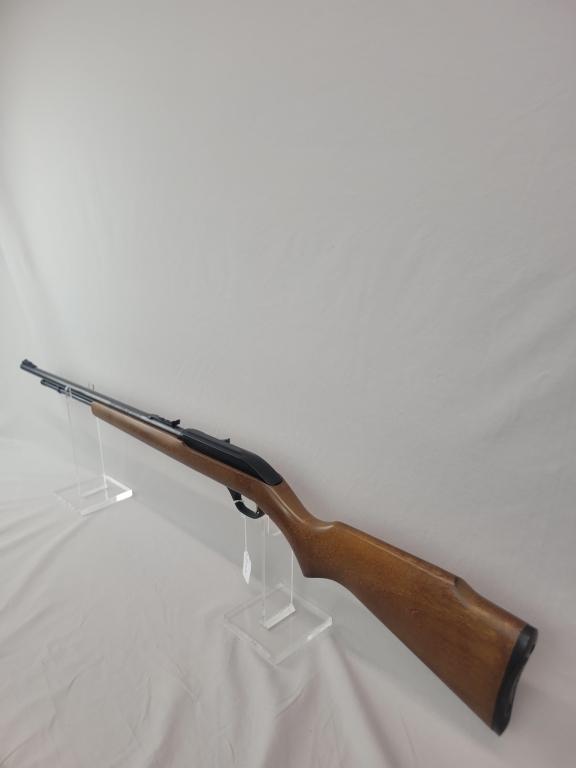 Marlin Model 60 Semi-Auto Rifle Marlin model 60 semi-auto rifle, .22LR, blued barrel and wooden stoc