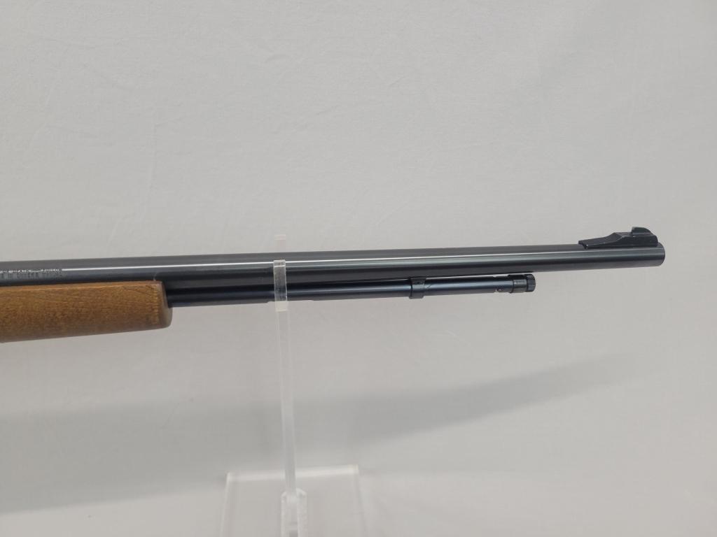 Marlin Model 60 Semi-Auto Rifle Marlin model 60 semi-auto rifle, .22LR, blued barrel and wooden stoc