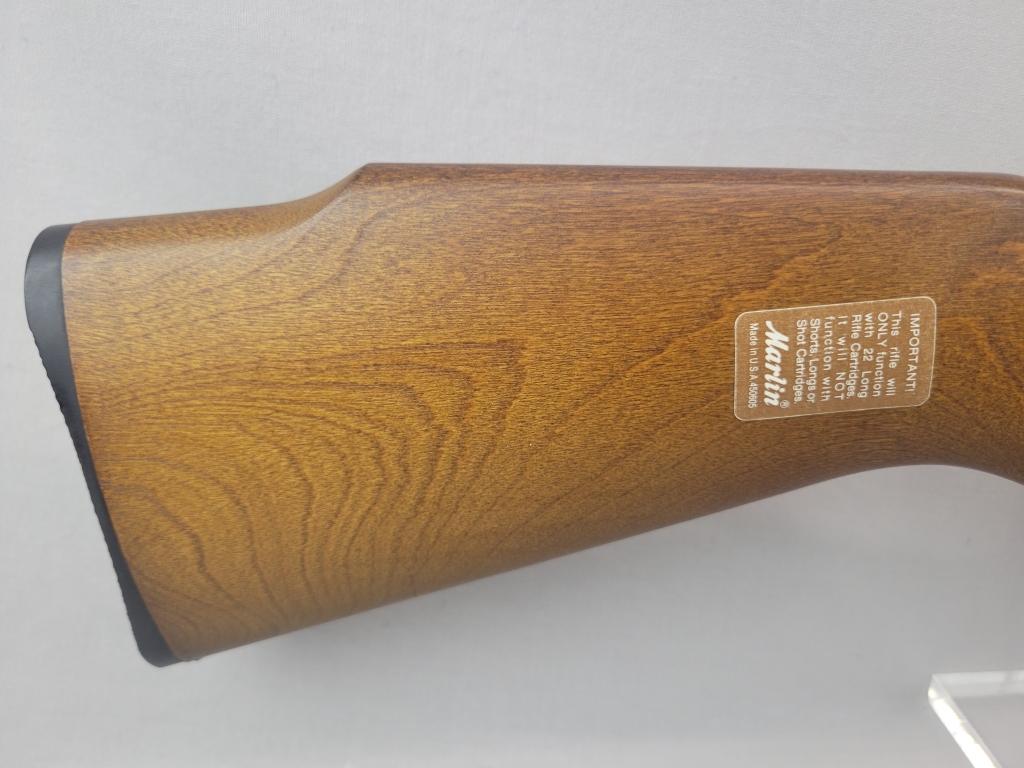 Marlin Model 60 Semi-Auto Rifle Marlin model 60 semi-auto rifle, .22LR, blued barrel and wooden stoc