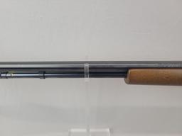 Marlin Model 60 Semi-Auto Rifle Marlin model 60 semi-auto rifle, .22LR, blued barrel and wooden stoc