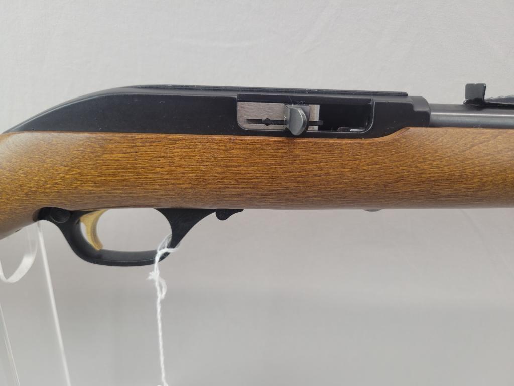 Marlin Model 60 Semi-Auto Rifle Marlin model 60 semi-auto rifle, .22LR, blued barrel and wooden stoc