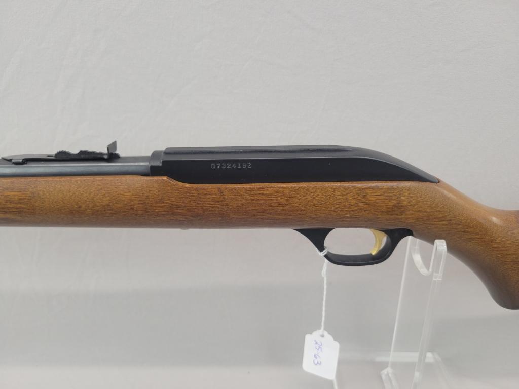 Marlin Model 60 Semi-Auto Rifle Marlin model 60 semi-auto rifle, .22LR, blued barrel and wooden stoc