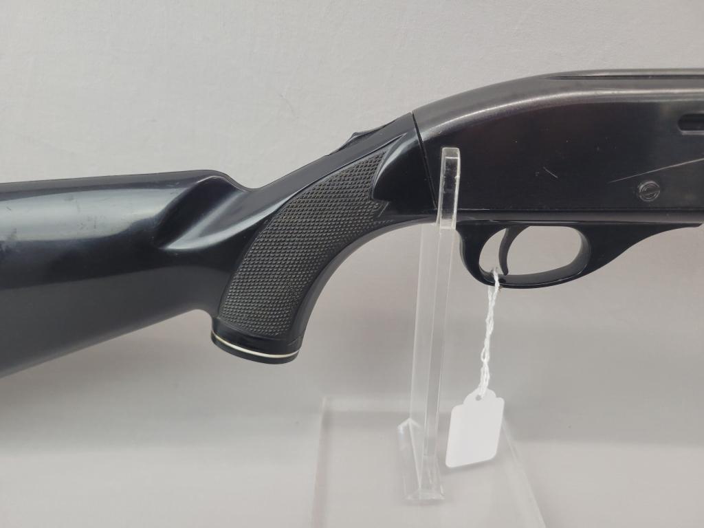 CBC Nylon 66 Rifle CBC Nylon 66 rifle, semi-auto, .22LR. Tube type magazine, loads through back of s