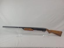 Revelation 300H Shotgun Revelation 300H shotgun, chambered in 12ga, wooden stock and blued barrel. S