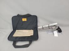 Colt Whitetailer II Revolver Colt Whitetailer II revolver, chambered in .357 mag, stainless barrel a