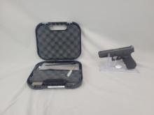 Glock 22 Gen 4 Pistol Glock 22 Gen 4 pistol, chambered in .40 cal. Very nice clean pistol. Does appe